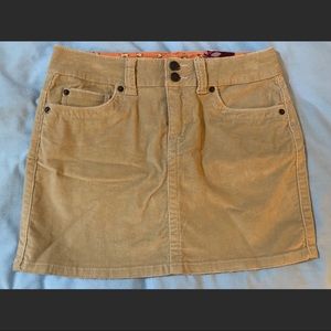 NWT Khaki Colored Mini Skirt Size 0 SO Brand